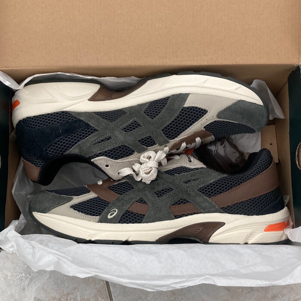 Hal studios x ASICS gel 1130 mk 2